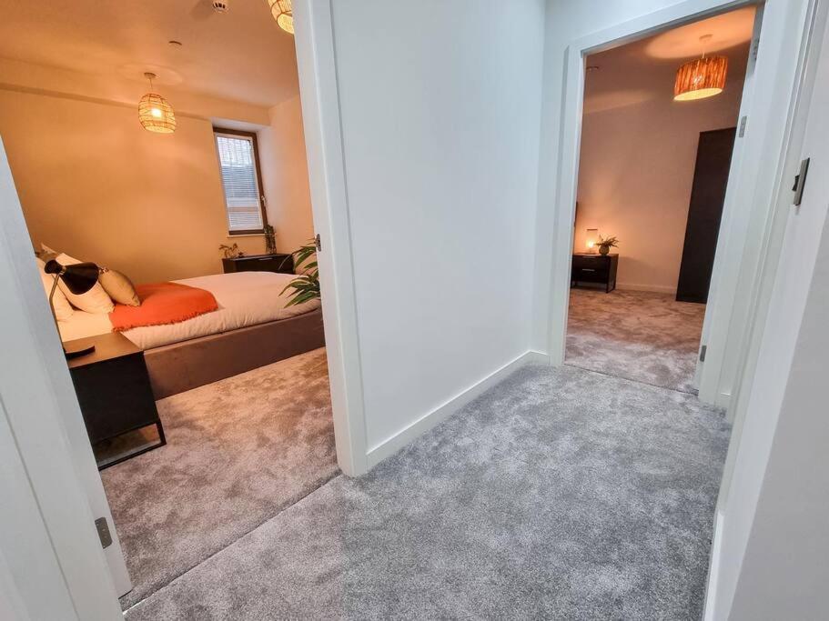 Stunning 4-Bedroom Townhouse With Free Parking Manchester Exterior photo