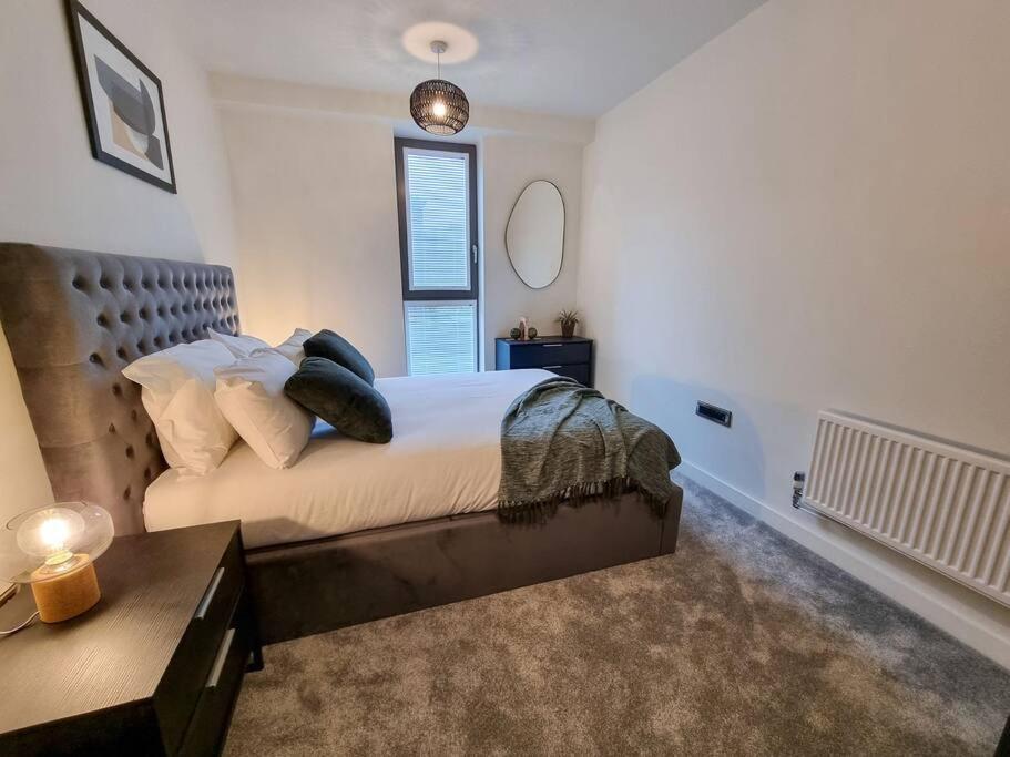 Stunning 4-Bedroom Townhouse With Free Parking Manchester Exterior photo