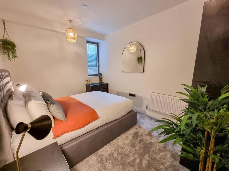 Stunning 4-Bedroom Townhouse With Free Parking Manchester Exterior photo